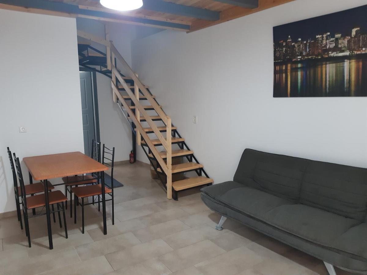 Apartment Summer Holidays In Laganas