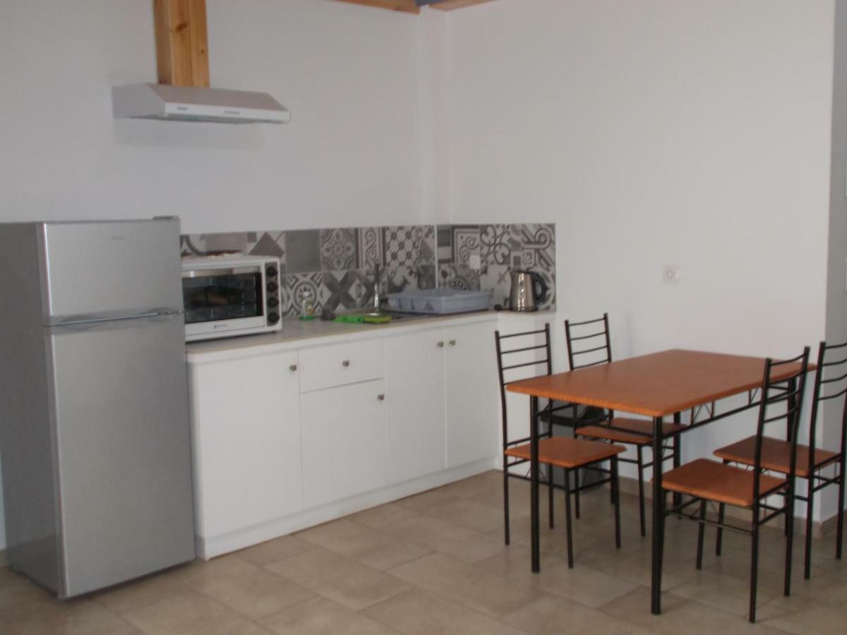 Apartment Summer Holidays In Laganas